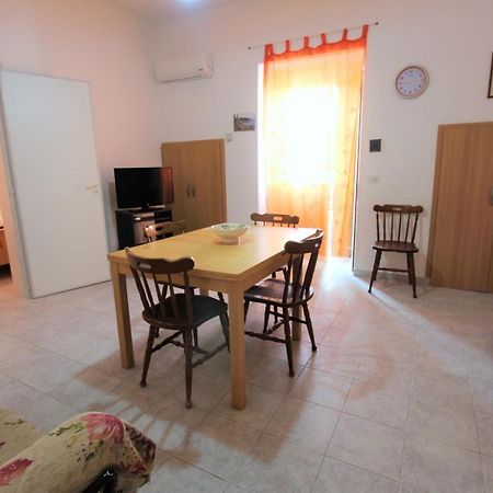 Appartement Trilocale Arancione Climatizzato Con Terrazza Panoramica à Torre San Giovanni Extérieur photo